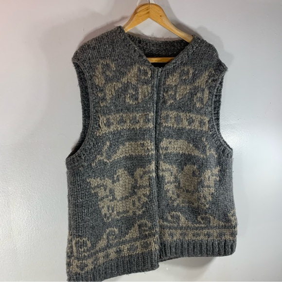 Vintage 79s cowichan  hand made 100% hand made wool cardigan - Picture 2 of 14